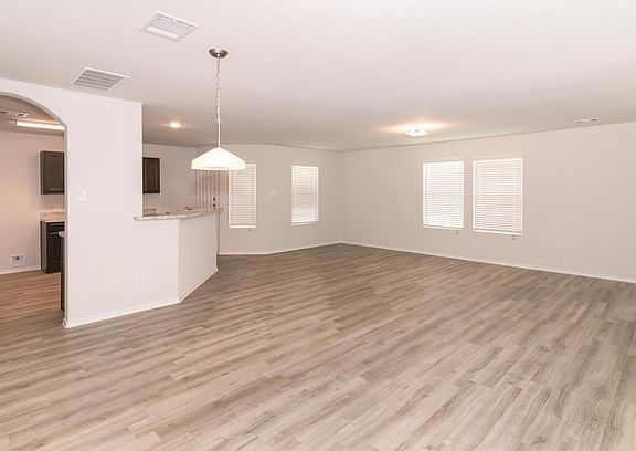 4th image of 24306 Amaldi Ct