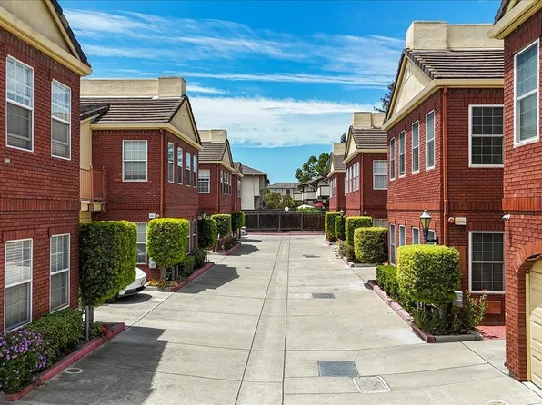834 Shooting Star Ter, Sunnyvale, CA 94086