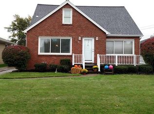 23 Saint Marys Dr, Buffalo, NY 14218