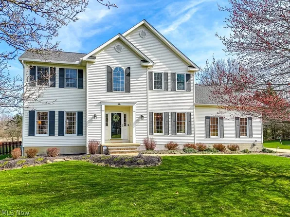 5403 Wilshire Park Dr, Hudson, OH 44236