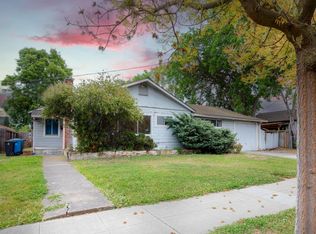 1104 17th Ave, Redwood City, CA