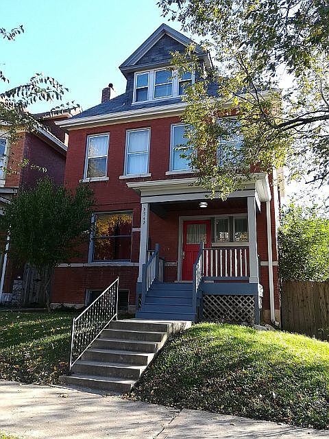 1st image of 3542 Sidney St