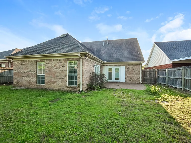 4508 Westminister Cir — Photo 17