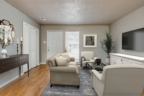 Summer Square Apartments Photo 1