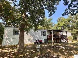 35267 Oak Ridge Ave, Warsaw, MO 65355