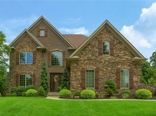 223 Longbow Ln, Mars, PA 16046
