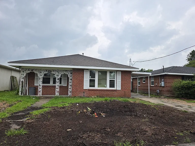 308 Grove St — Photo 9