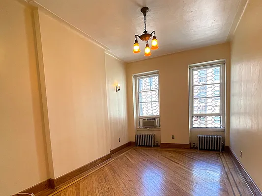 Rented by Oxford Property Group | media 2