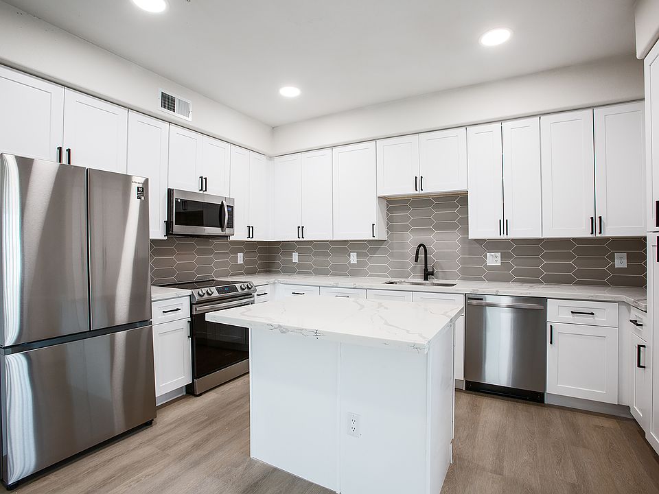 Haven Townhomes at P83 Apartment Rentals - Peoria, AZ | Zillow