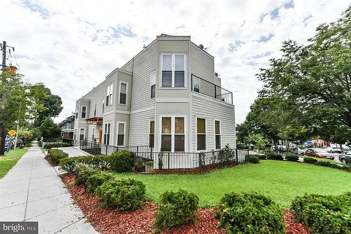 5551 Illinois Ave NW — Photo 1