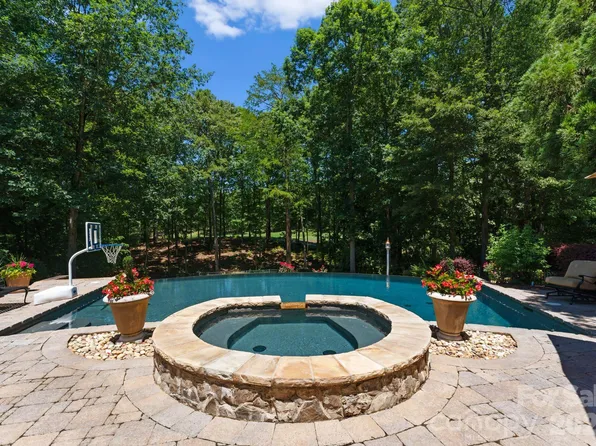 13837 Grand Palisades Pkwy, Charlotte, NC 28278