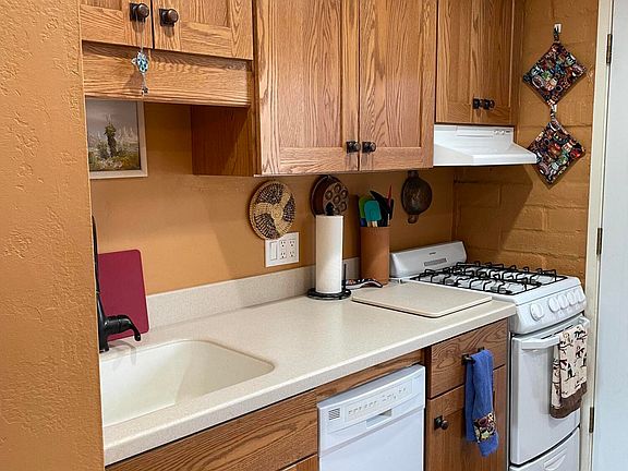 5th image of 276 S Paseo Sarta APT D