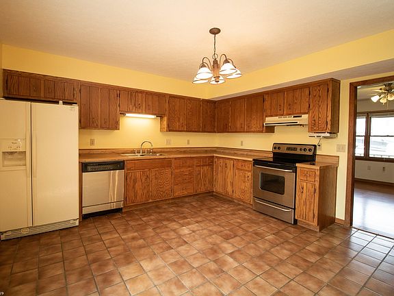 4th image of 445 Wakeman Ct NE