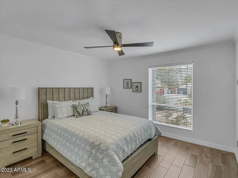 3351 E Las Rocas Dr — Photo 36