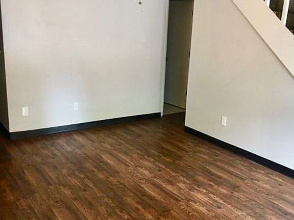 5th image of 200 N Trigg Ave #0B-1070Sqft