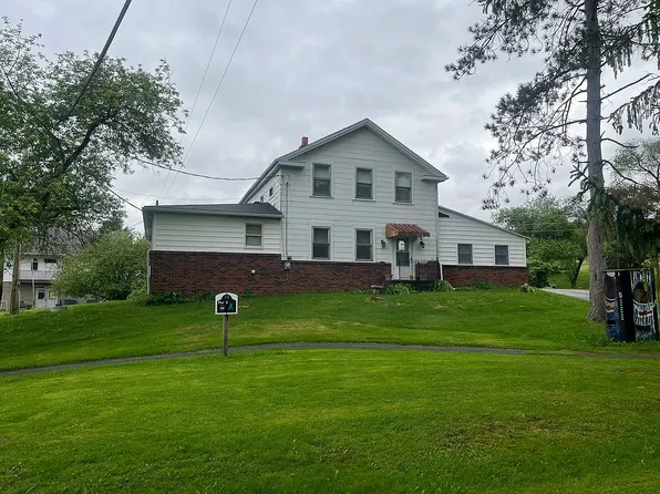215 Plowman Rd, Vintondale, PA 15961