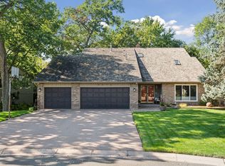 8075 Kentucky Cir, Bloomington, MN 55438