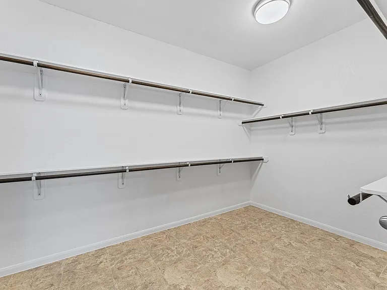 9974 Stone Creek Ln — Photo 33