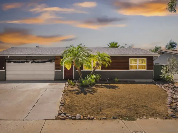 10020 Pino Dr, Lakeside, CA 92040