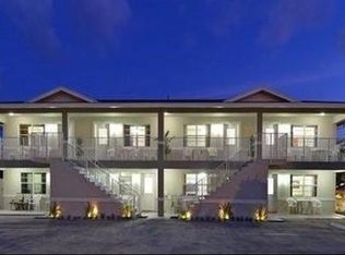 320 Nebraska St, Hollywood, FL 33019