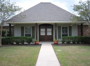 38377 Silverstone Ave, Prairieville, LA 70769
