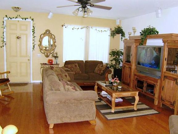3rd image of 7537 Hunters Greene Cir