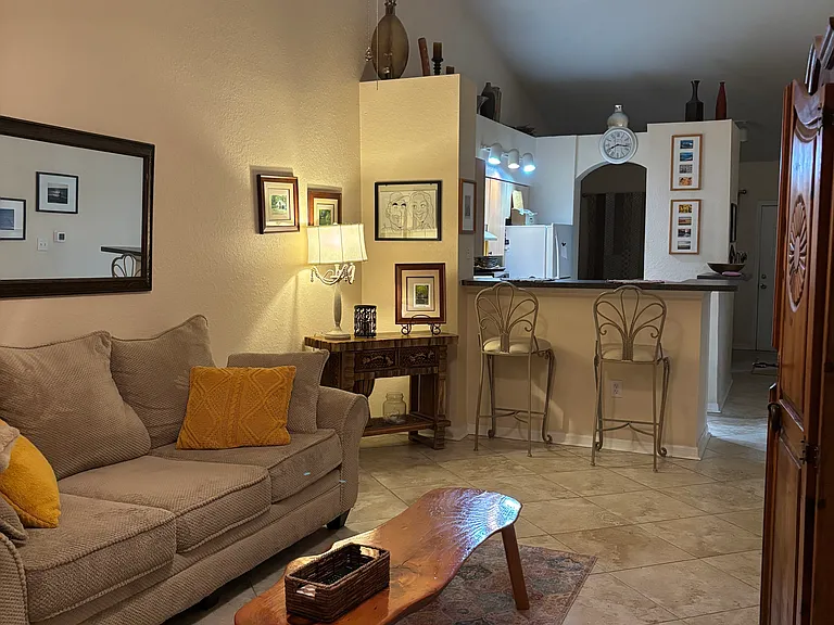 Vaulted ceilings give this condo lots of space! Feels big and open!