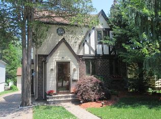 97 Merrill Rd, Clifton, NJ 07012