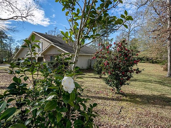 4th image of 1035 Tanglewood Dr