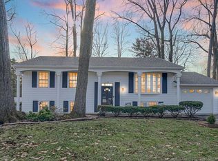 342 Hawthorne Dr, Michigan City, IN 46360