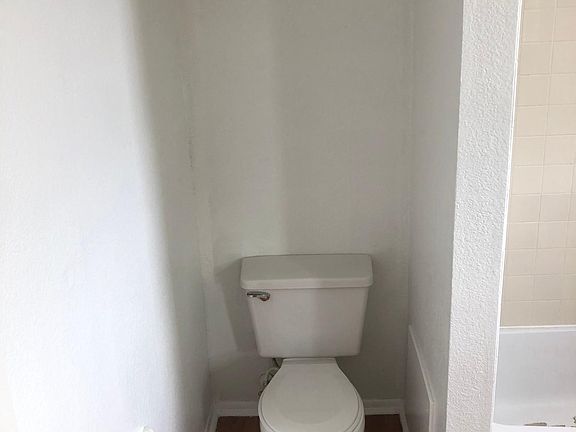 4th image of 2102 Cascades Blvd Unit 308