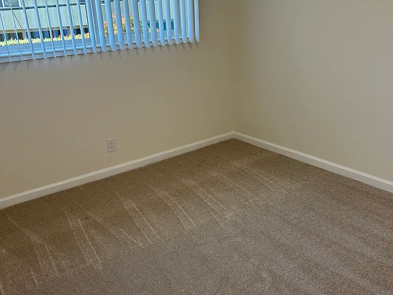 1629 Ottawa Ct #13 — Photo 6