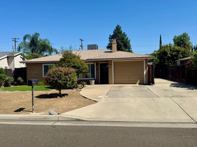 1313 E Griffith Way, Fresno, CA, 93704