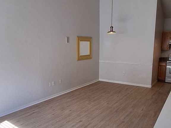 5th image of 3004 Bonfire Beach Dr APT 205