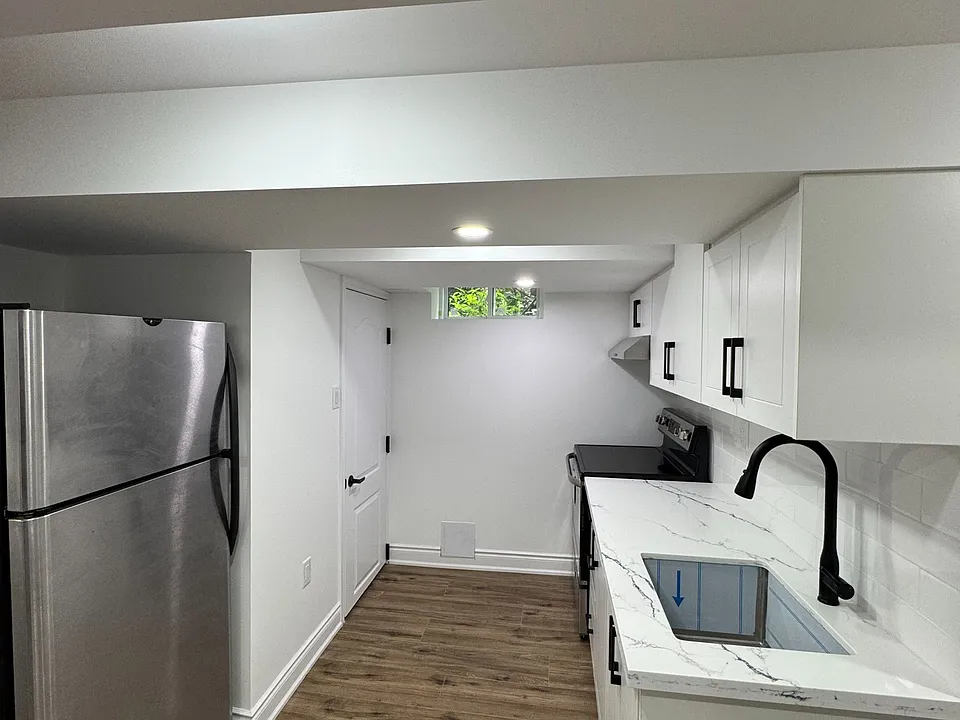 3722 Ellengale Dr #BASEMENT