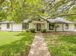 108 Oriole St, Weatherford, TX 76086