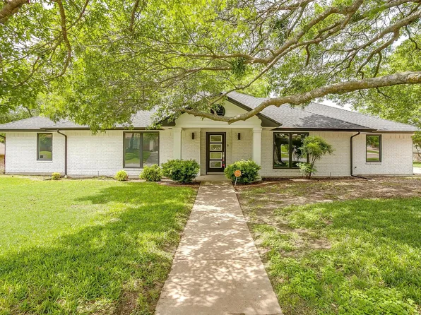 108 Oriole St, Weatherford, TX 76086
