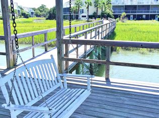 81 Sandbar Ln, Folly Beach, SC 29439