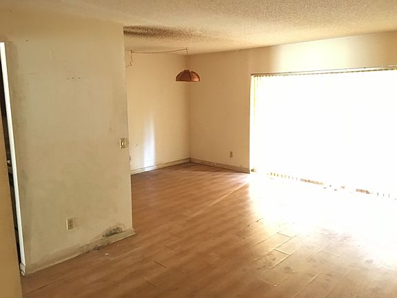 2nd image of 5153 Puritan Cir