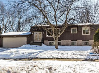 1660 Wilshire Dr NE, Rochester, MN 55906