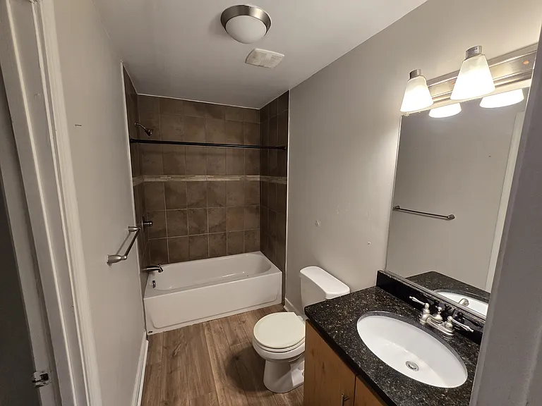 10 W Broad St #204 — Photo 7