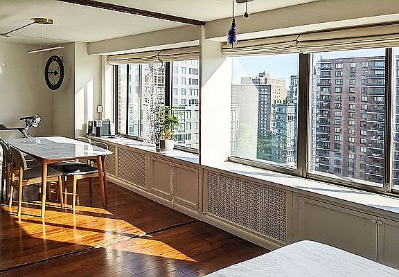 5th image of 382 Central Park W APT 15L