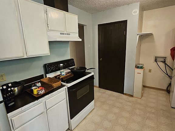 5th image of 1324 Woodside Dr