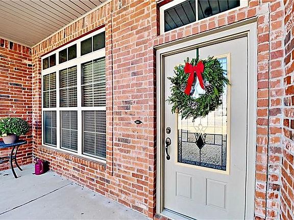 4th image of 4402 W Meadow Oaks Dr
