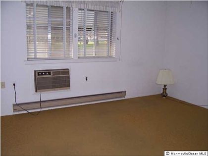4th image of 119D Hudson Pkwy