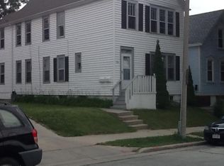 927 E Land Pl #A, Milwaukee, WI 53202
