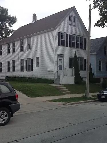 927 E Land Pl #A Photo 1 927 E Land Pl #A Photo 1