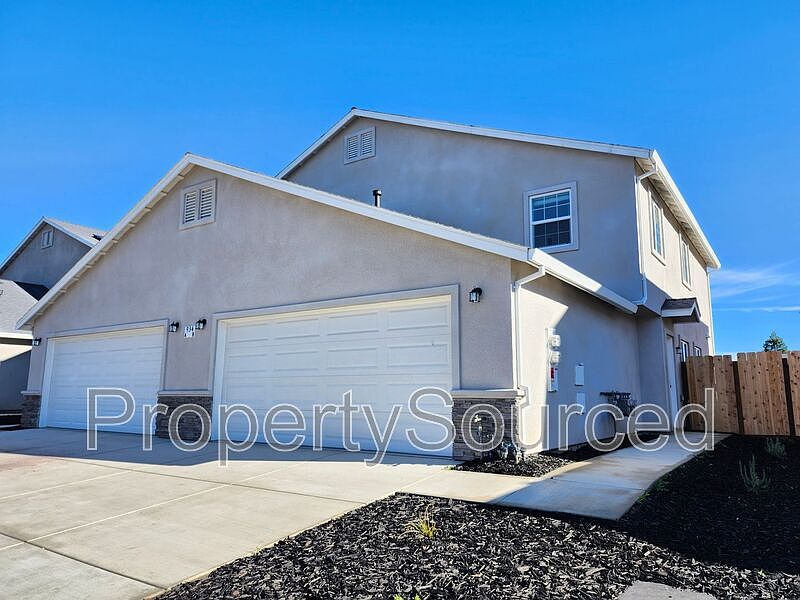1st image of 934 W Alameda St Unit B