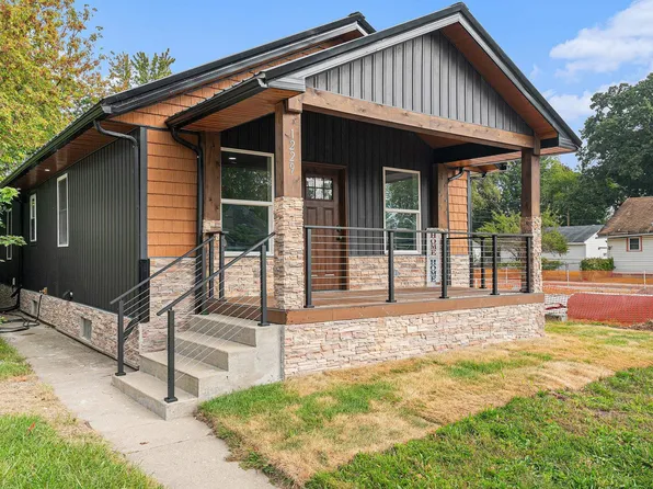 1229 Miner St, South Bend, IN 46617