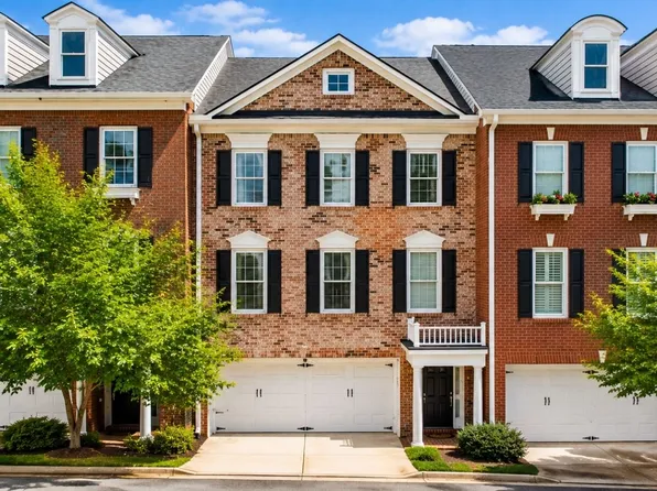 1507 Legacy Cove Ln, Roswell, GA 30075